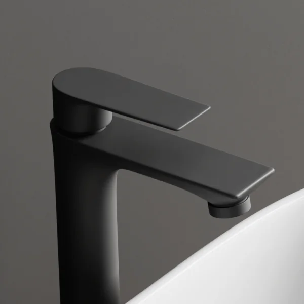 Miscelatore monocomando per lavabo – nero, altezza 17 cm