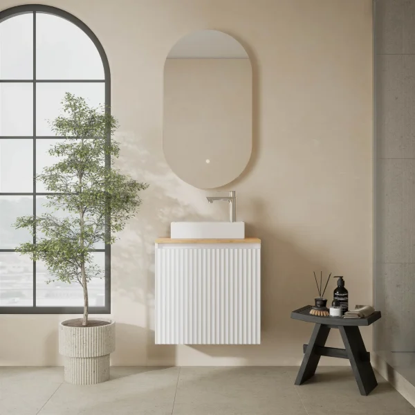 Lavabo 55 cm, blanc mat, robinetterie et accessoires chromés